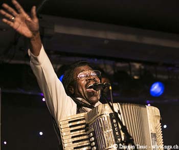 Buckwheat Zydeco 4