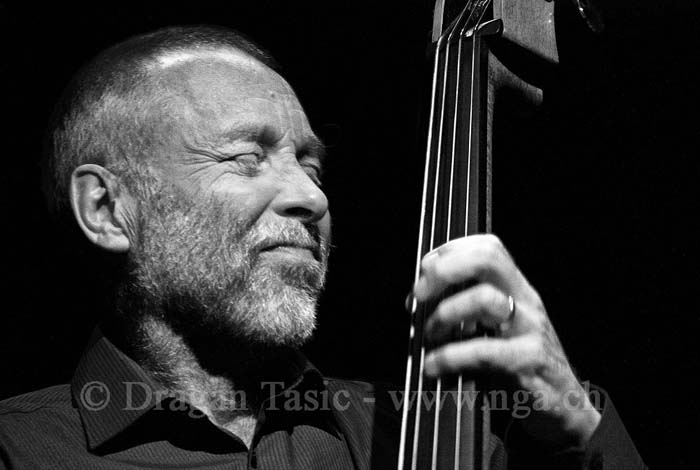 Dave Holland5442