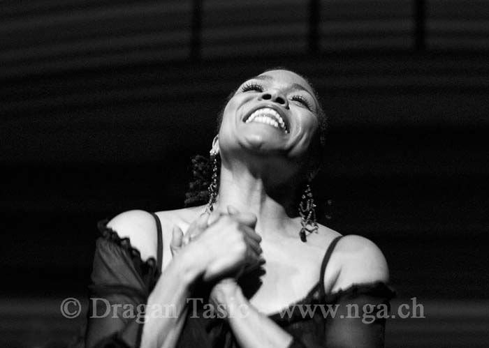 Dee Dee Bridgewater