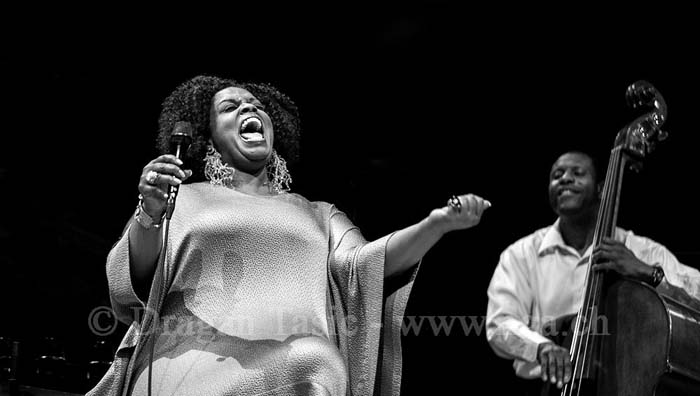 Dianne Reeves and Reginal Veal_014