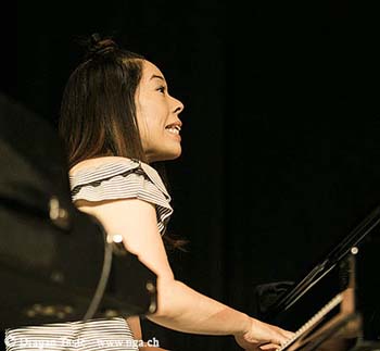 Miki Hayama006