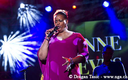Sing The Truth - Dianne Reeves, Angelique Kidjo and Lizz Wright Estival ...
