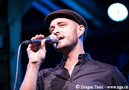 Andreas-Schaerer004.