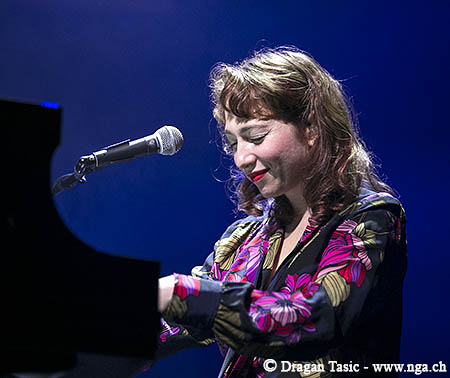 Regina-Spektor019.