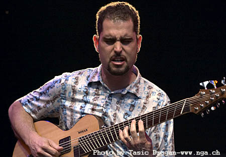 Charlie-Hunter_0003.